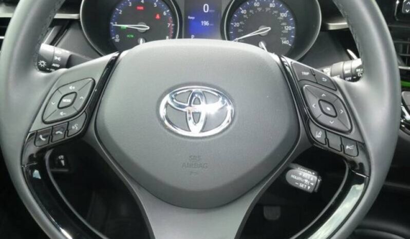 Toyota C-HR 2018 SUV Used full
