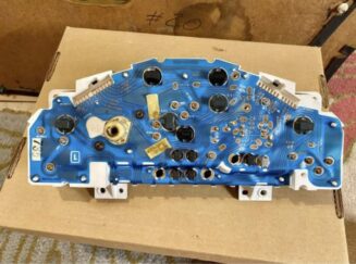 Gauge cluster - Image 2