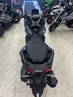 ADV 160 full