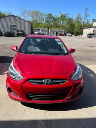 2015 Hyundai Accent - Image 3