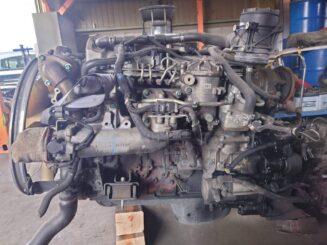 JO7E Hino Engine 154kw2700rpm - Image 3