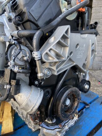 Audi A3 8V 1.8 TSI TFSI 132KW engine  CJS - Image 4