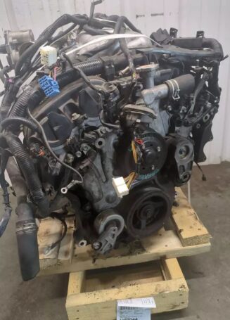 2009 Suzuki Grand Vitara 3.2L Engine Assembly - Image 5